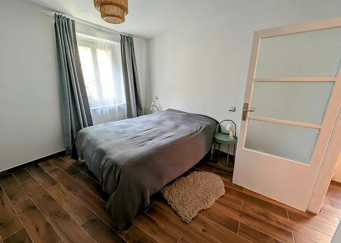 The Sunflower Of Ferienhaus Pognana Lario